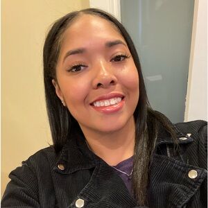 Meet your Posher, Destiny